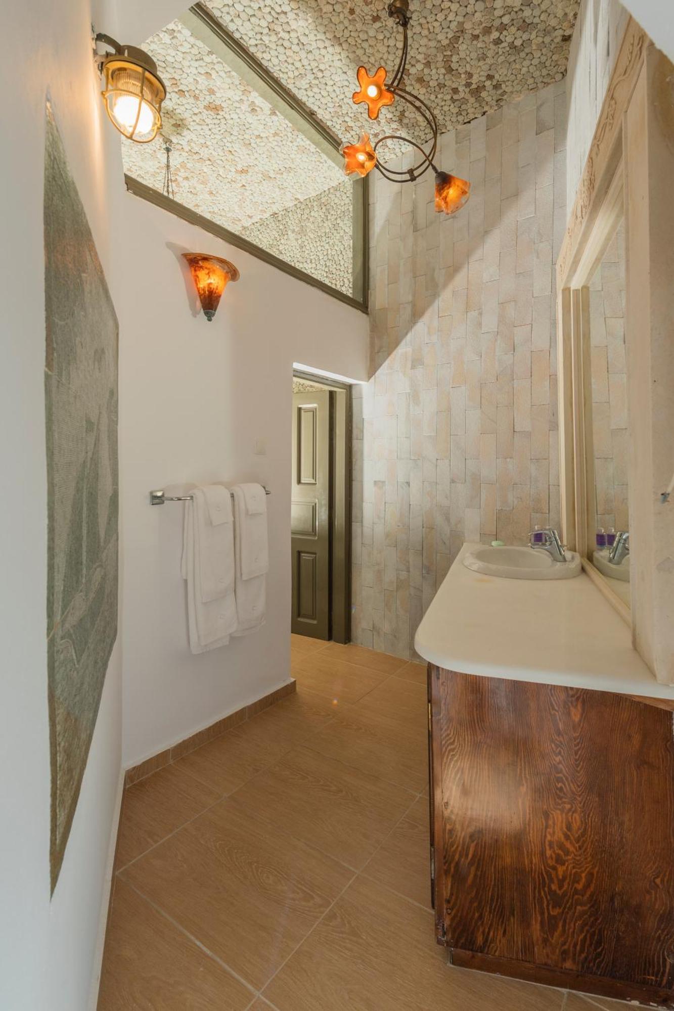 Anthos Caldera Suites Fira  Ngoại thất bức ảnh